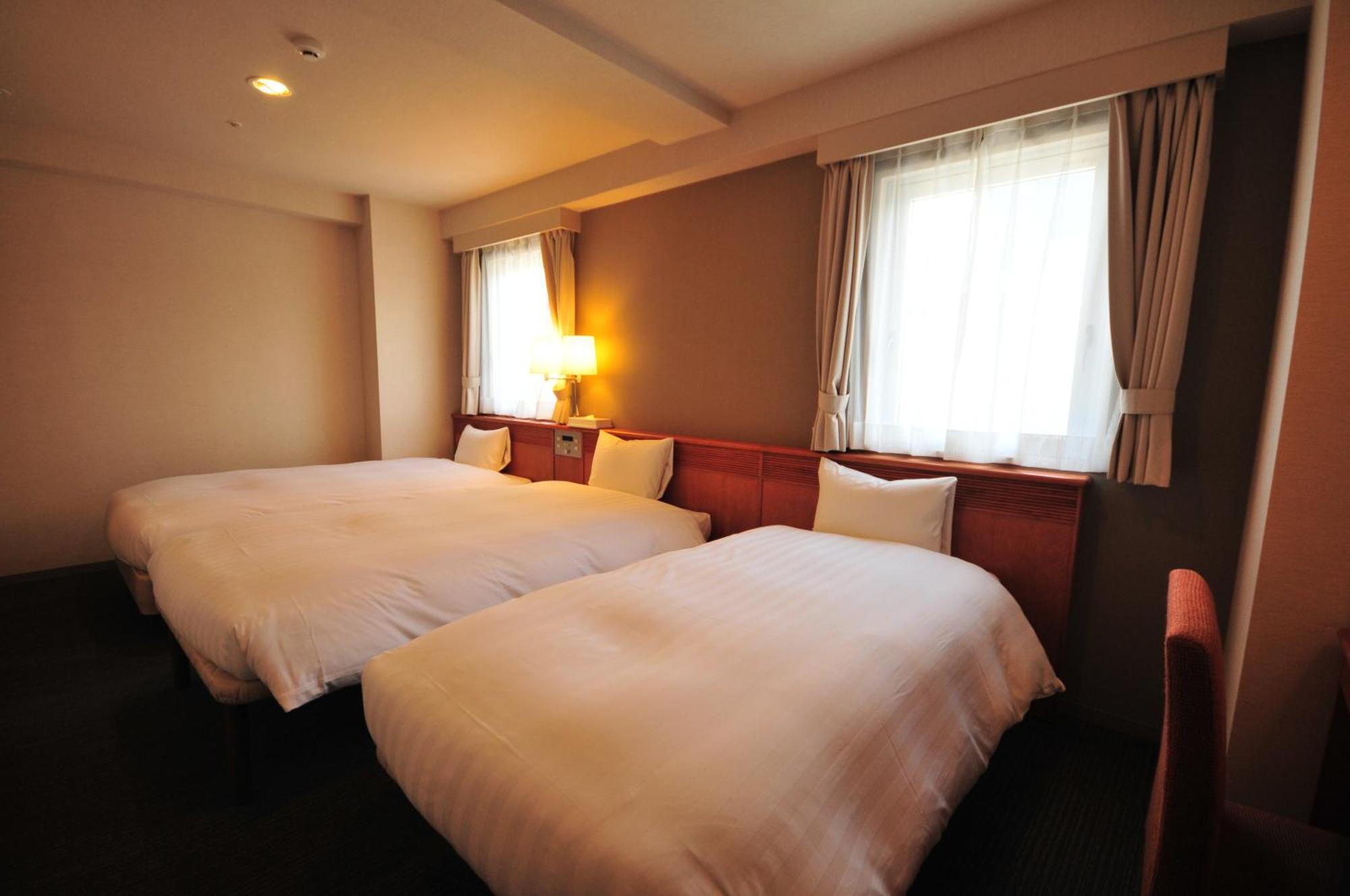 Hotel Premium Green Plus Сендай Номер фото